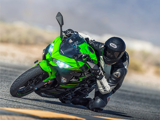 Kawasaki Ninja 400 ราคา 215,000 บาท ใหม่ตารางผ่อนดาวน์