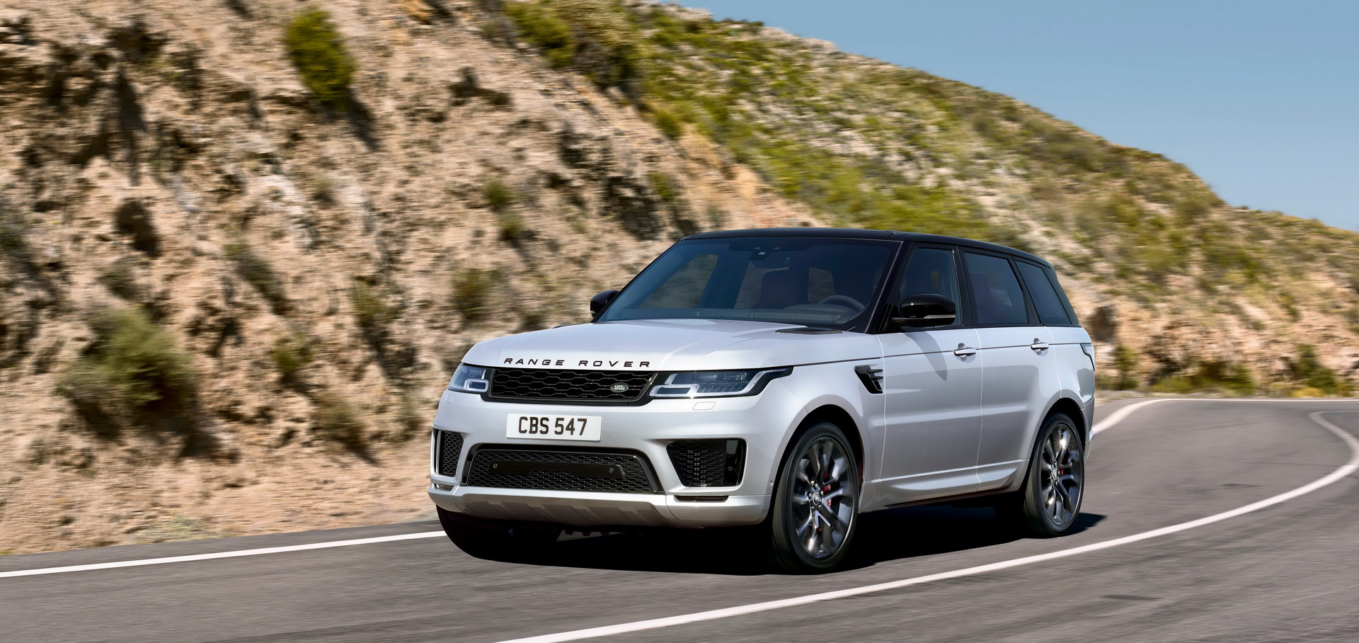 Range Rover Sport HST SUV สุดหรูเคาะราคา 3.25 ล้านบาท