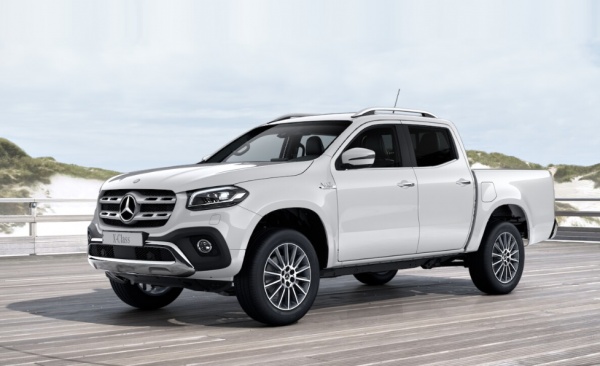 Mercedes X-Class X350 รุ่นนำเข้า เคาะราคา 3,990,000 บาทในบ้านเรา