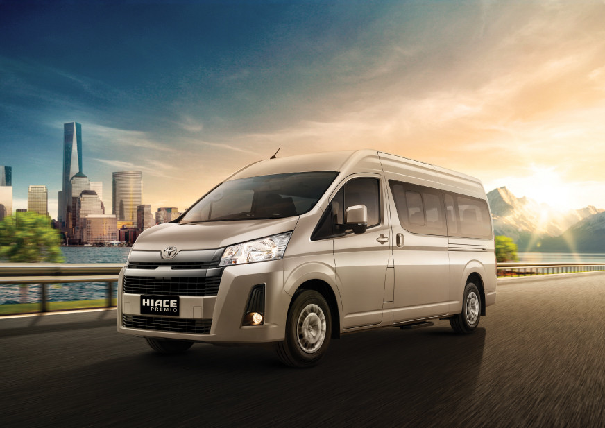 Toyota Hiace Premio ตัวถังสีใหม่ ราคา 1.10 ล้านบาท ในอินโดฯ