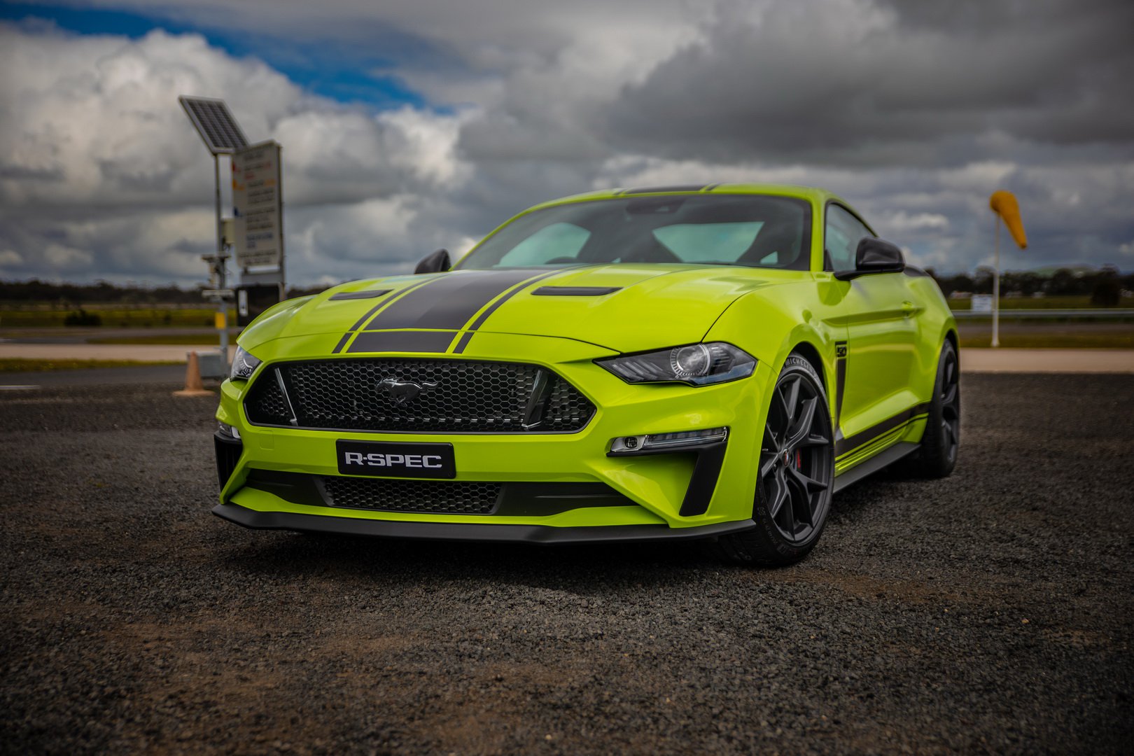 Ford Mustang R-Spec พร้อมขุมพลัง 709 แรงม้า ขายเพียง 500 คัน