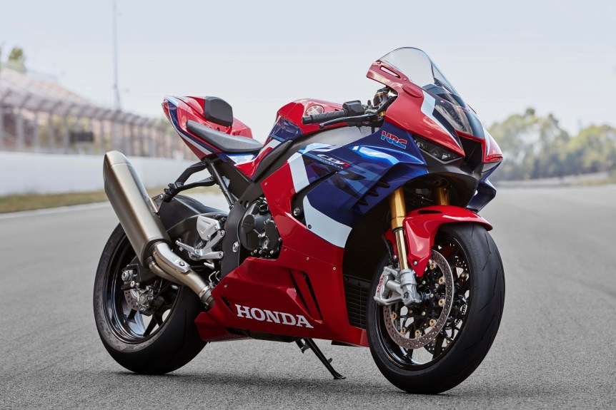 เปิดตัว NEW Honda CBR1000RR-R ให้กำลังถึง 214 แรงม้า