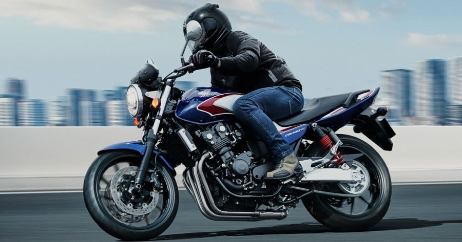 Honda CB400SF ลุ้นขายไทย คาดราคา 250,000 บาท (นำเข้าจากญิปุ่น)