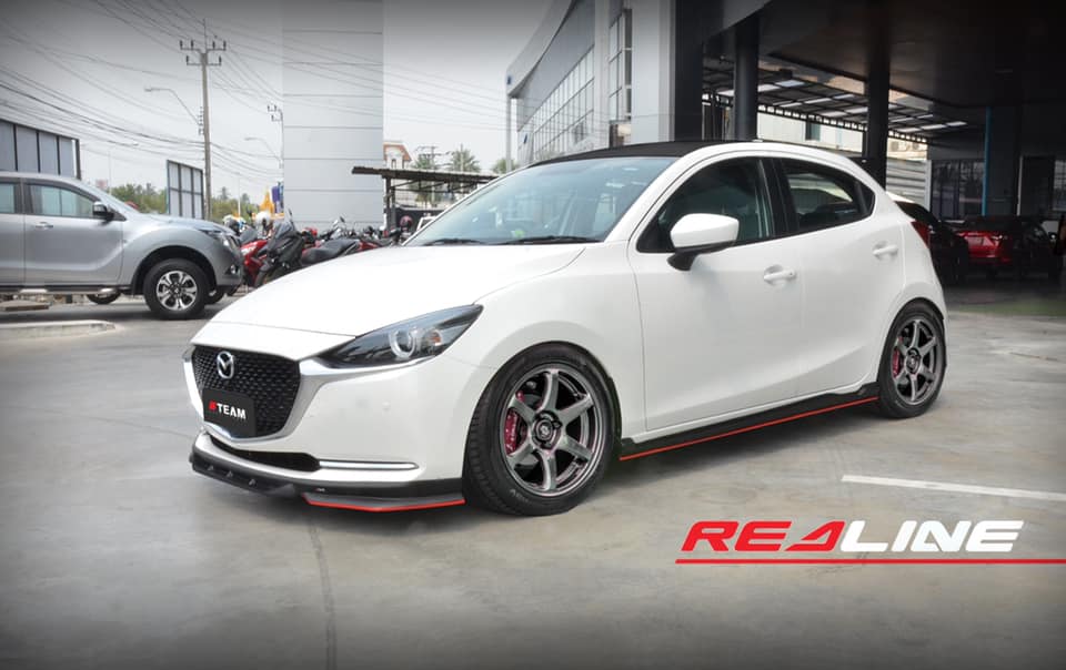 NEW Mazda2 Redline ชุดแต่งเบาๆ จาก Team Autosports