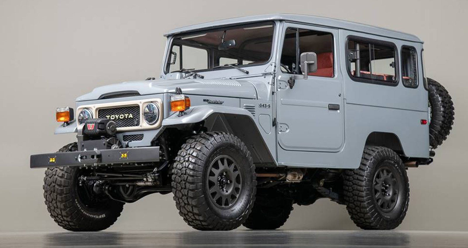 Toyota FJ Land Cruiser 1984 ปัดฝุ่น ประกอบใหม่ + 4.0L V6 ให้กำลังถึง 320 แรงม้า (1GR-FE)