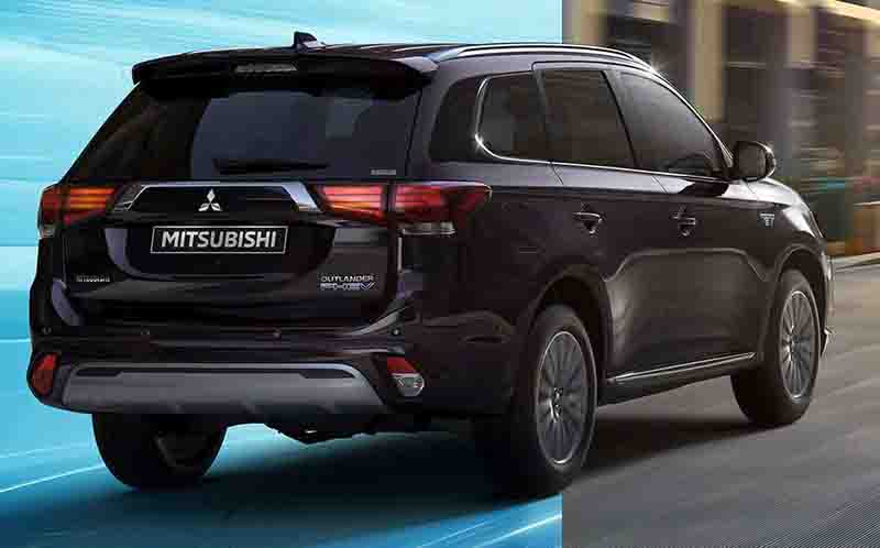 MitsubishiOutlanderPHEV2.jpg