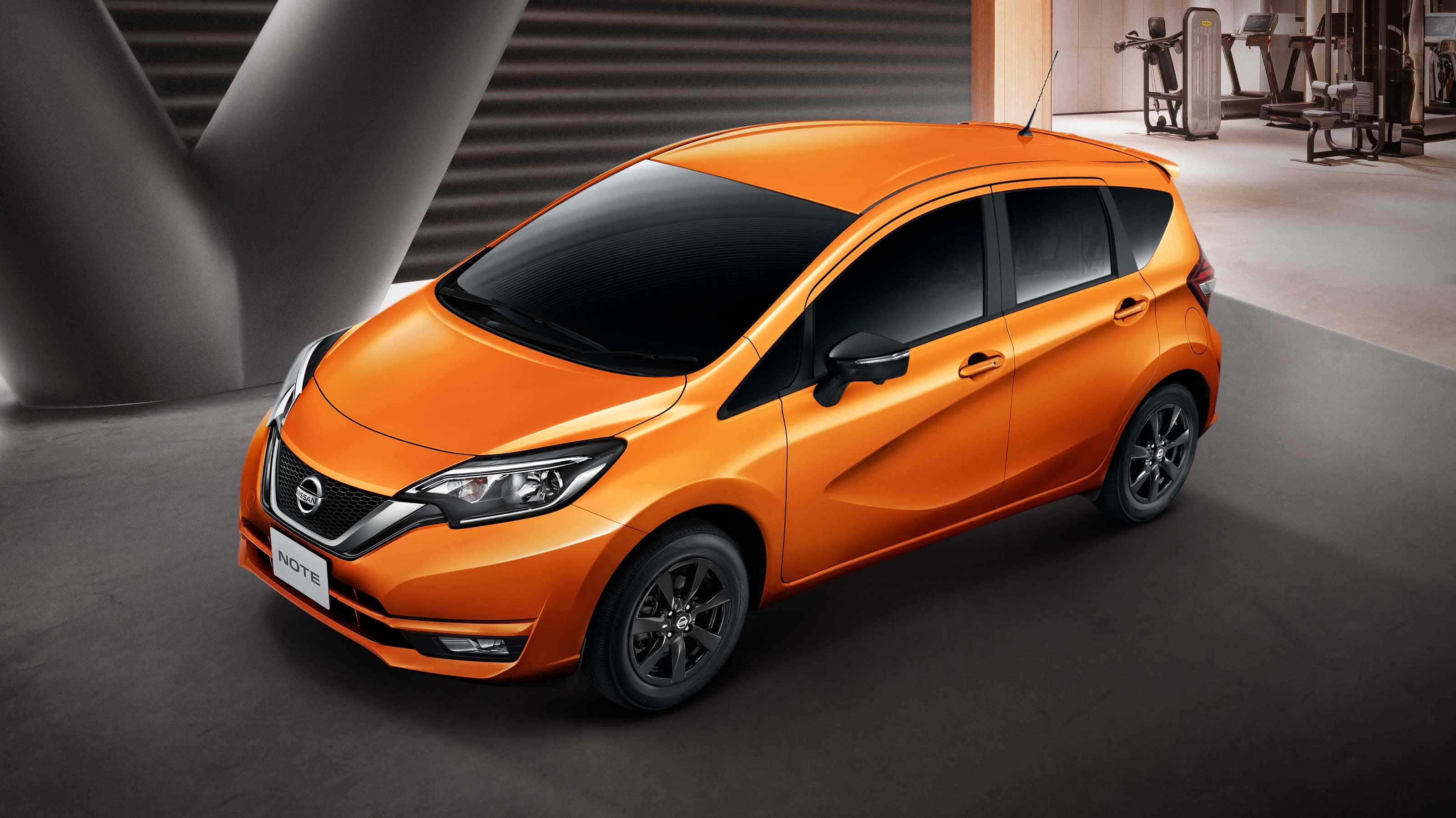 Ниссан ноут 2018 года. Nissan Note 2021. Nissan Note гибрид 2021. Nissan Note 2021 e-Power Orange. Ниссан ноте гибрид 2020.