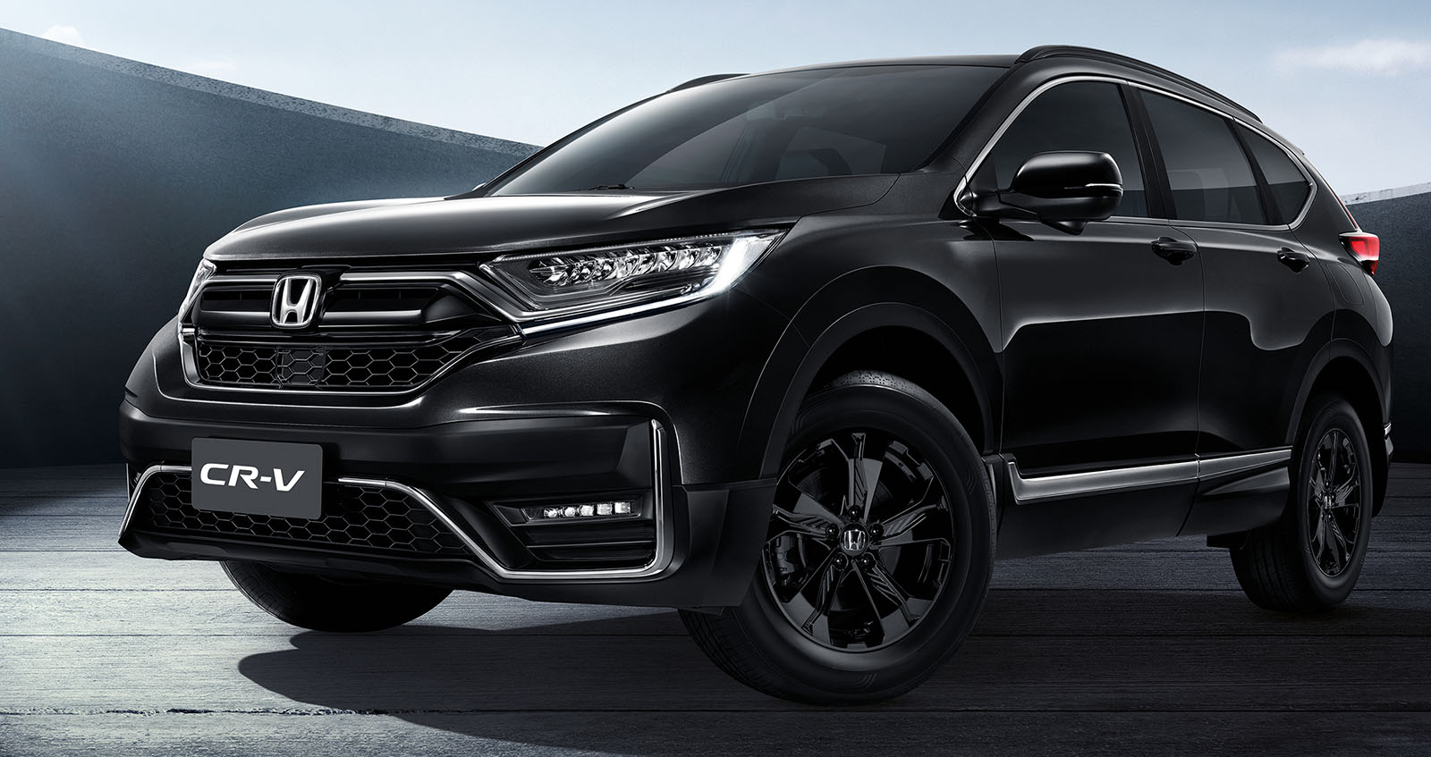 HONDA CR-V BLACK EDITION ราคา 1,467,000 บาท แต่งพิเศษ