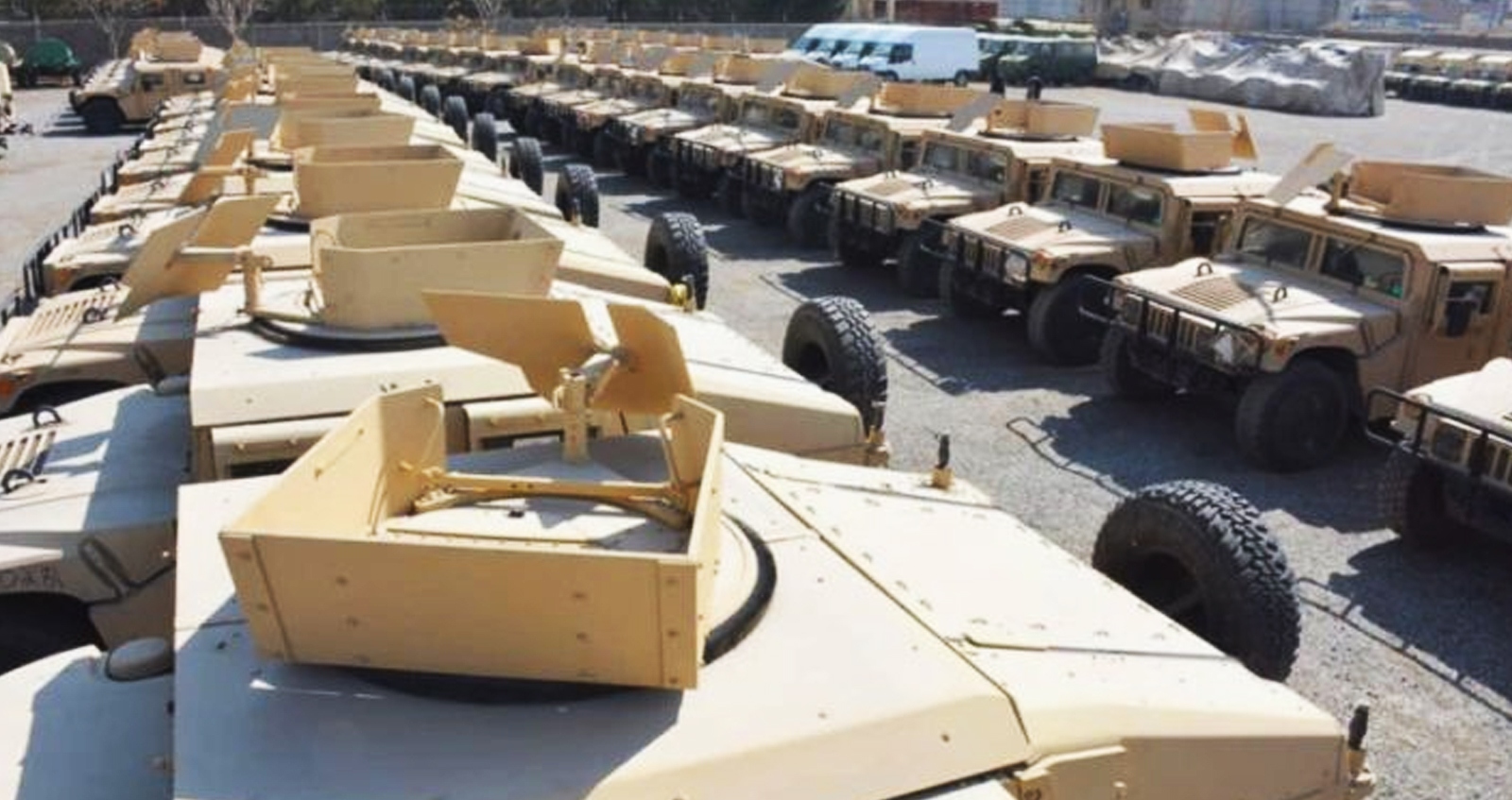 กองทัพสหรัฐฯ ทิ้งรถยนต์ Ford Ranger และ ฮัมวี่กว่า 65,000 คัน ในอัพฟกานิสถาน