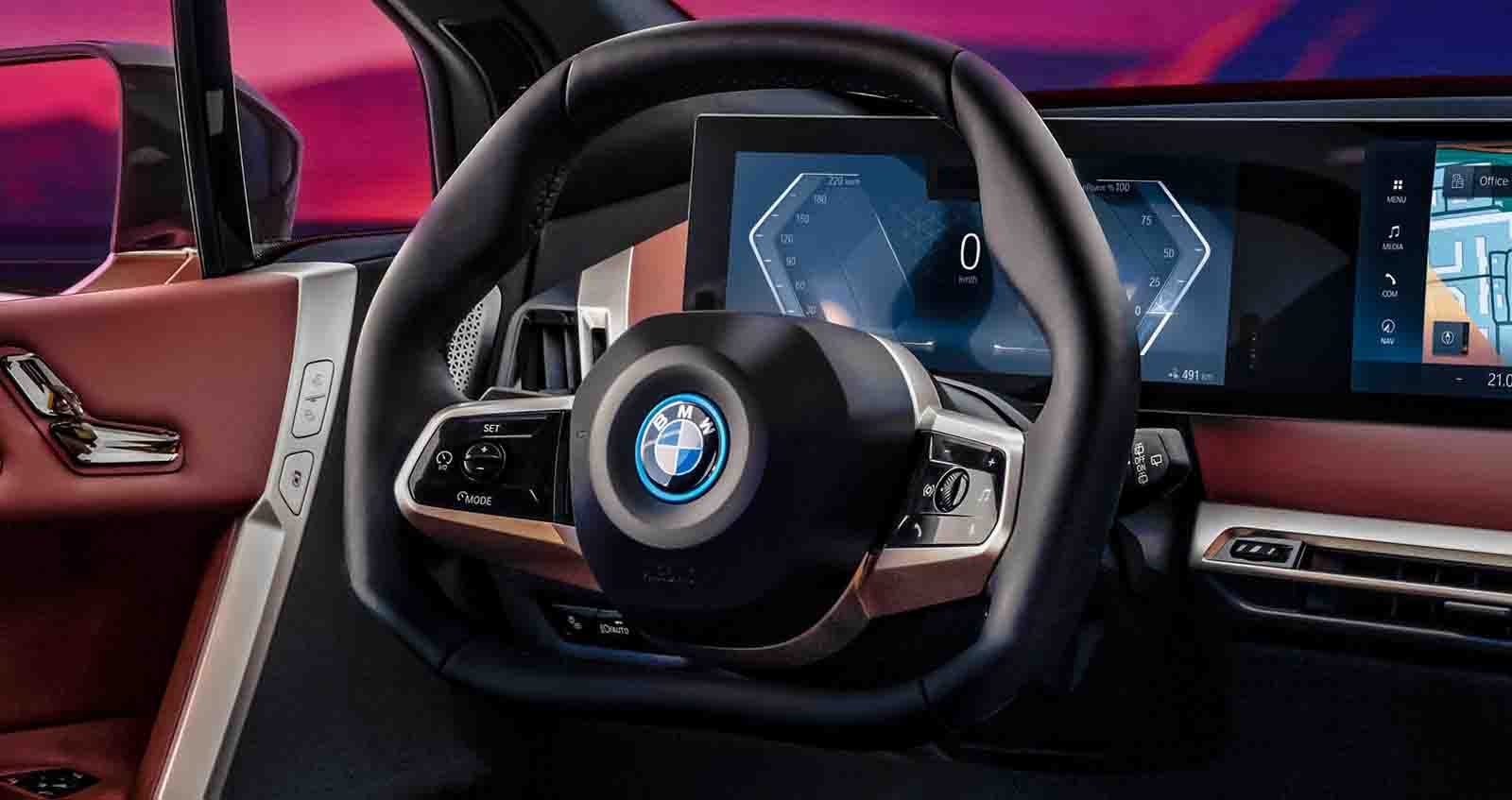 BMW เผยสิทธิบัตร พวงมาลัยพับได้ สำหรับรถยนต์ในอนาคต
