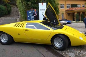 คันจริง Lamborghini Countach LP500 สร้างกว่า 25,000 ชั่วโมง (VDO)
