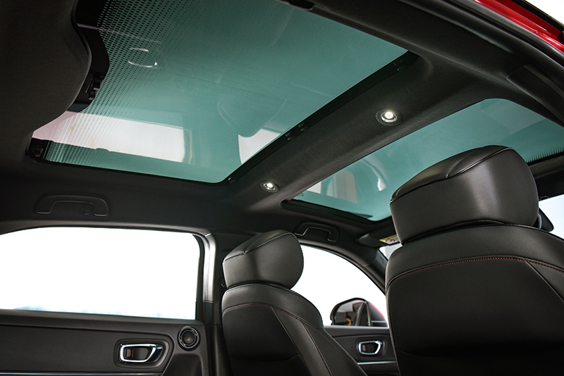 รูปภาพนี้มี Alt แอตทริบิวต์เป็นค่าว่าง ชื่อไฟล์คือ HRV_RS_interior_034.jpg