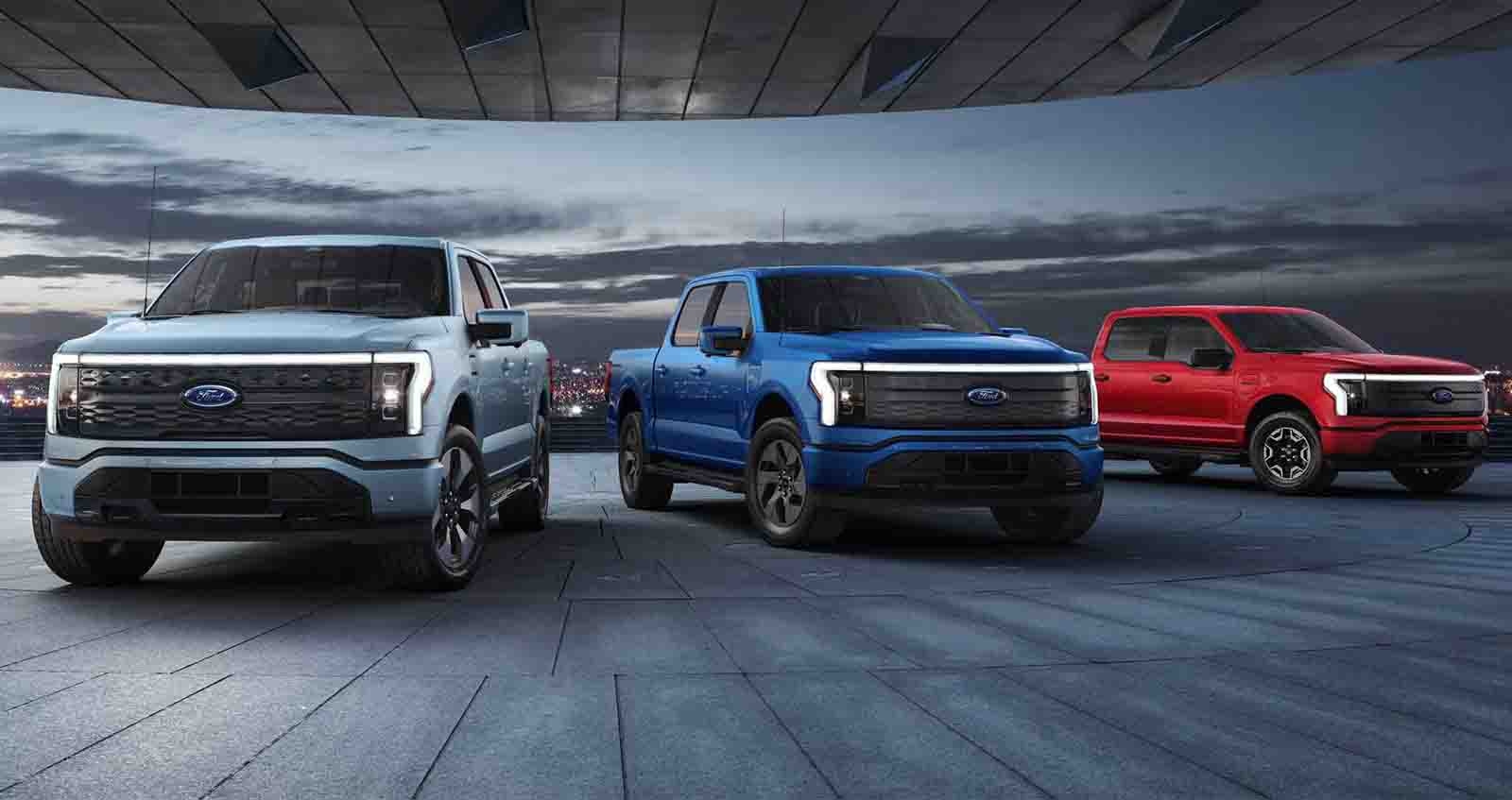 FORD ปิดจองกระบะไฟฟ้า F-150 Lightning ด้วยยอดสะสม 200,000 คัน