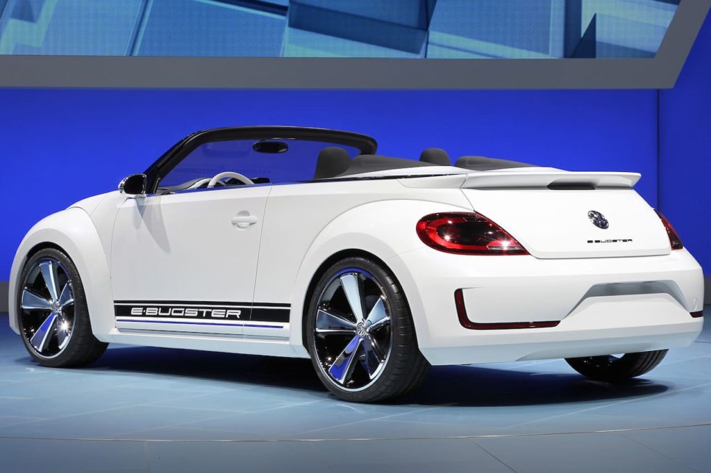 Volkswagen iBeetle 2024 EV เวอร์ชั่น 4 ประตู ภาพเรนเดอร์ รถเต่าไฟฟ้า จะ