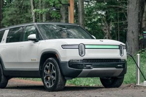 ส่งมอบเดือนหน้า Rivian R1S SUV วิ่งได้ไกล 514 กม./ชาร์จ EPA ราคา 2.49 - 3.09 ล้านบาท ในสหรัฐฯ