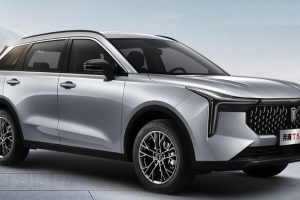 Bestune T55 1.5T 169 แรงม้า 442,000 - 540,000 บาท ท้าชน CITY ในจีน