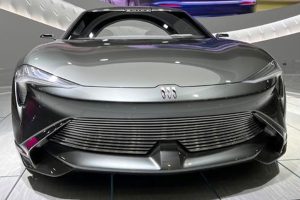 ภาพคันจริง Buick Wildcat EV สปอร์ตคูเป้ ต้นแบบรถยนต์ไฟฟ้า ในงาน Detroit Auto Show 2022