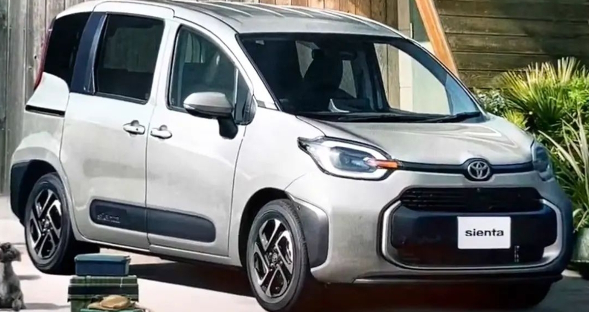 ภาพคันจริง TOYOTA Sienta MPV โฉมใหม่ ก่อนเปิดตัวในญี่ปุ่น 23 สิงหาคมนี้