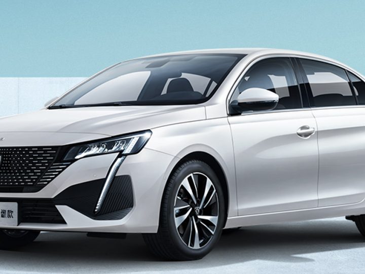 หั่นราคาลง 206,000 บาทในจีน  Peugeot 408 เหลือ 359,000 บาท 1.5T 173 แรงม้า