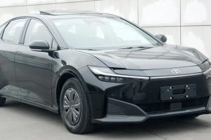 รวมภาพ TOYOTA bZ3 ซีดานไฟฟ้า พัฒนาร่วม BYD คาดเปิดตัวปลายปี