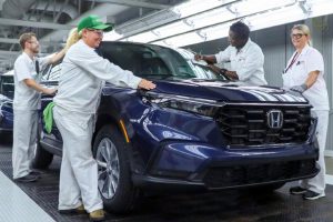 เริ่มสายการผลิต Honda CR-V 2023 ใหม่ ราคา 1.18 -  1.46 ล้านบาทในสหรัฐฯ