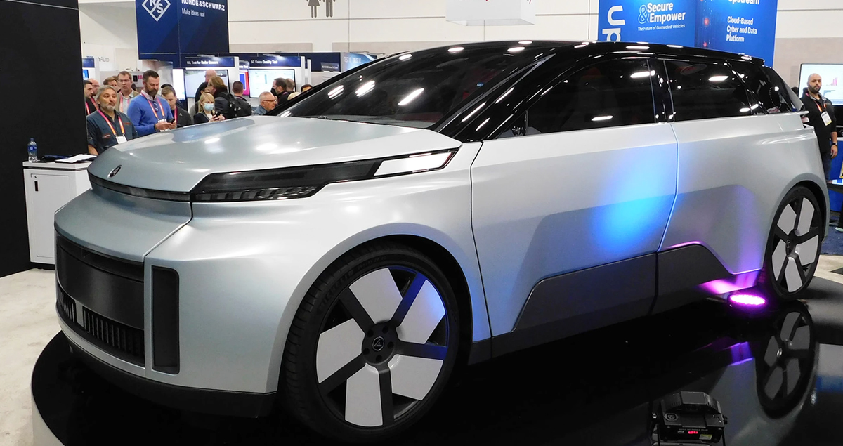 เผยคันจริง Project Arrow รถยนต์ไฟฟ้าแบรนด์แรกของแคนาดา ในงาน CES 2023