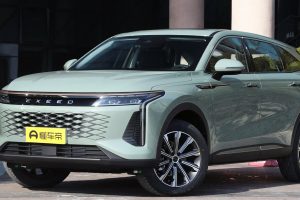 รวมภาพคันจริง CHERY Starway EXEED 2.0TGDI 249 แรงม้า ราคา 673,000 - 721,000 บาทในจีน
