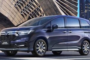 เปิดตัว Honda Odyssey รุ่น 4 ที่นั่งในจีน ราคา 2.21 ล้านบาท