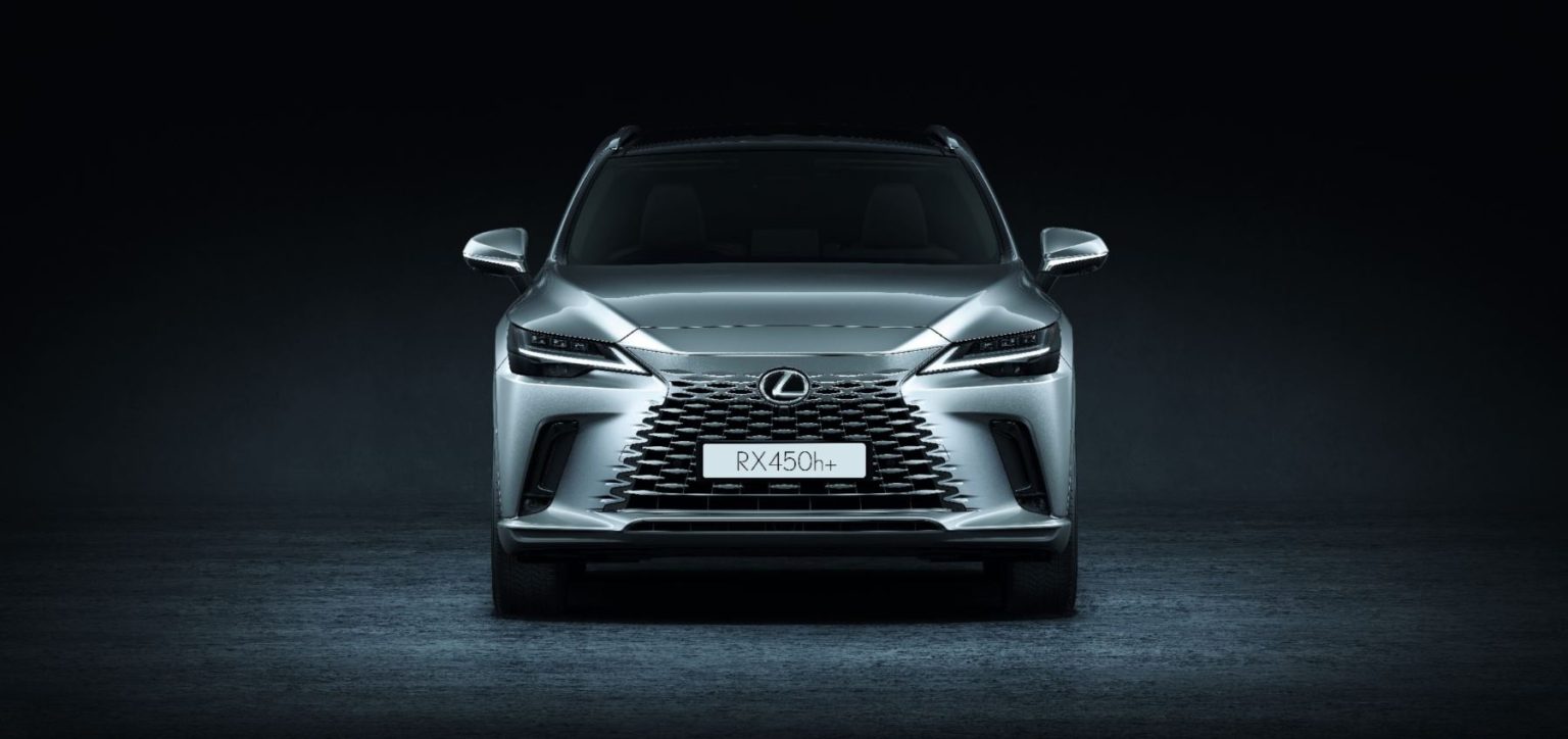 เปิดราคาในไทย Lexus RX 450h+ AWD ปลั๊กอินไฮบริด วิ่งไฟฟ้า 87 กม./ชาร์จ ...