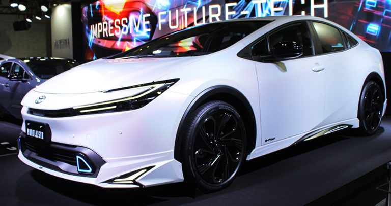 คันจริง Toyota Prius พร้อมชุดแต่ง Modellista ดีไซน์สปอร์ตมากกว่าเดิม ...