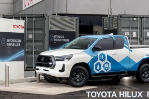 วิ่งได้ 587 กม./ถังไฮโดรเจน TOYOTA HILUX พลังงานไฮโดรเจน FCEV ในอังกฤษ * Concept Car