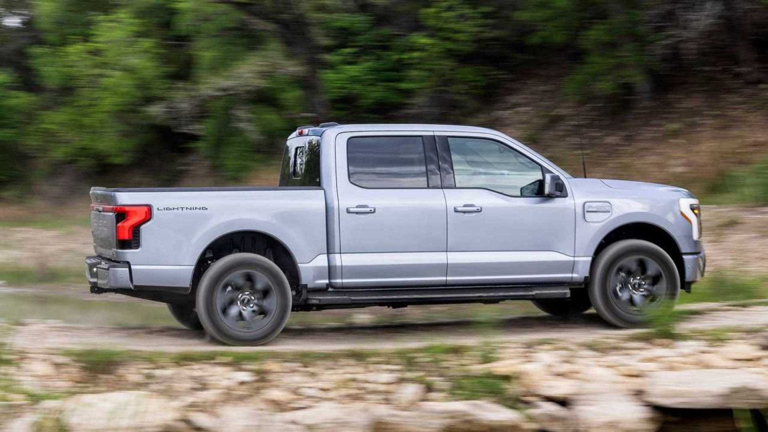 เปิดตัวปี 2025 FORD Project T3 กระบะไฟฟ้าเจเนอเรชันถัดไป ของฟอร์ด - รถ