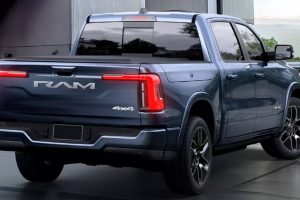 RAM 1500 REV กระบะไฟฟ้า ส่งมอบจริงปลายปีหน้า เหตุต้นทุนแพง ดันราคาแรงเกินไป แบตเตอรี่ใหญ่ 229kWh