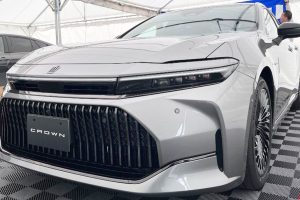 ภาพคันจริง TOYOTA CROWN SEDAN เซลล์เชื้อเพลิงไฮโดรเจน FCEV ก่อนเปิดตัวปลายปี