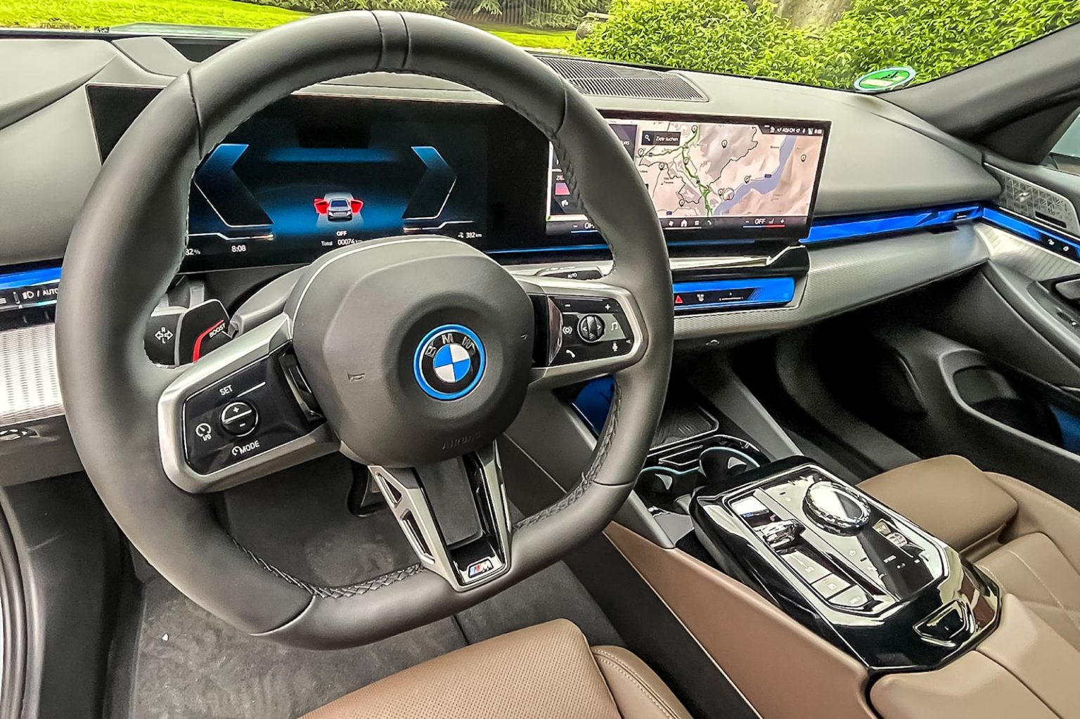 ภาพคันจริง BMW 5 Series / i5 2024 ไฟฟ้า 601 แรงม้า 514 กม./ชาร์จ WLTP ...