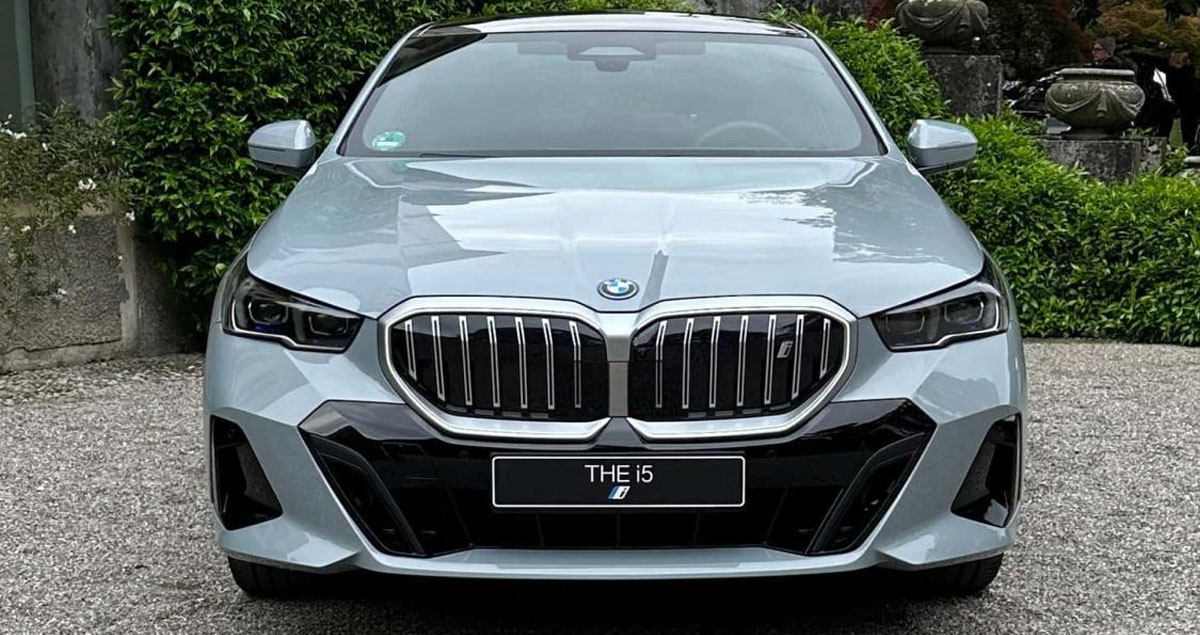 ภาพคันจริง BMW 5 Series / i5 2024 ไฟฟ้า 601 แรงม้า 514 กม./ชาร์จ WLTP ในยุโรป ราคา 2.89 ล้านบาท