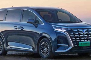 11 เดือนผลิต 100,000 คัน Denza D9 MPV ไฟฟ้า-ปลั๊กอินไฮบริดขายดีสุดในโลก