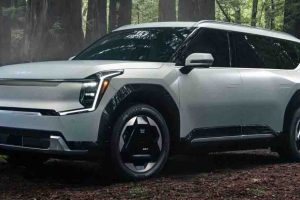 เปิดขายรุ่นเริ่มต้นในสหรัฐฯ KIA EV9 SUV ไฟฟ้า 3 แถว เริ่ม 2.01 ล้านบาท RWD 215 แรงม้า 480 กม./ชาร์จ