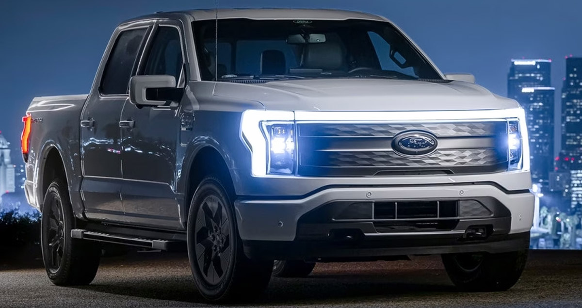 ลดราคากว่า 200,000 บาท FORD F-150 Lightning ในสหรัฐฯ เหลือ 1.83 – 3.48 ล้านบาท 370 – 515 กม./ชาร์จ EPA