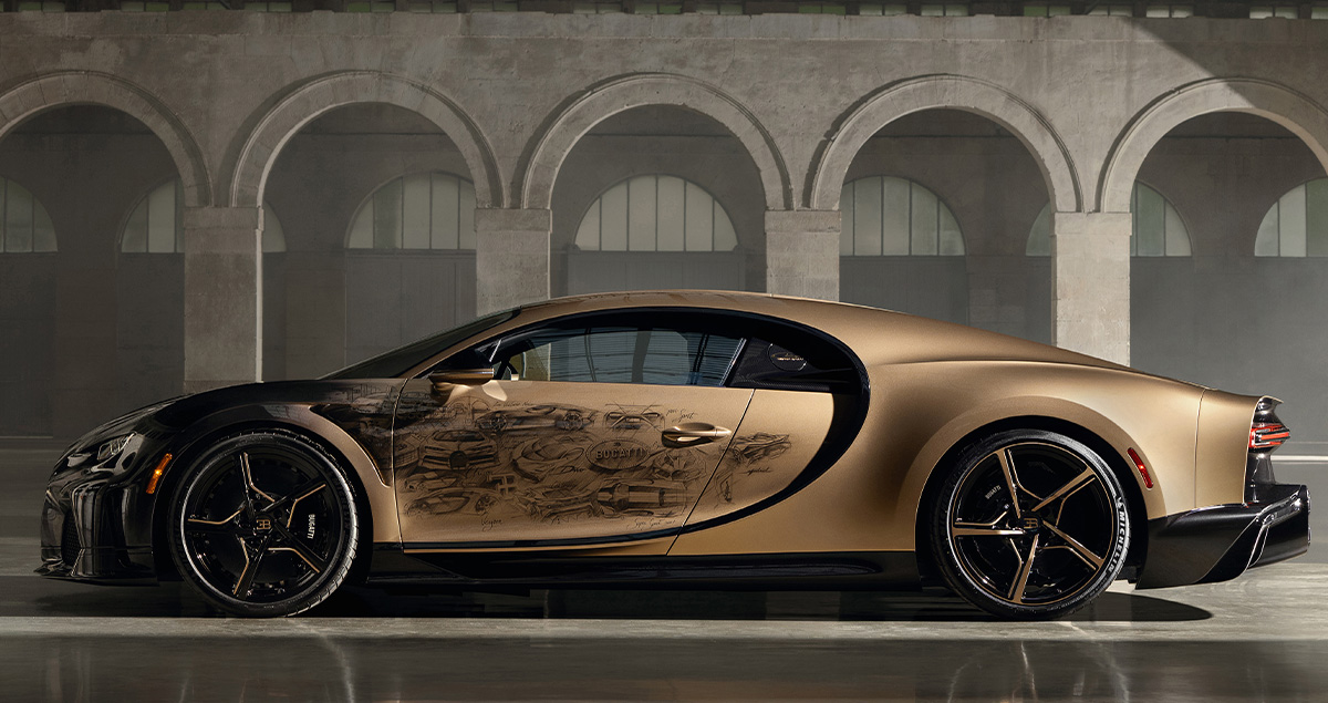 Bugatti Chiron Super Sport Golden Era ภาพร่างที่วาดด้วยมือบนตัวถังรถ ใช้เวลากว่า 2 ปี