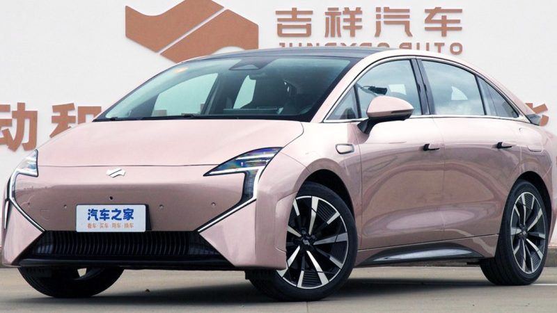 ภาพคันจริง Geely Geexiang AIR รถยนต์ไฟฟ้ารุ่นใหม่ก่อนเปิดตัวจีน คาดราคา 1 ล้านบาท