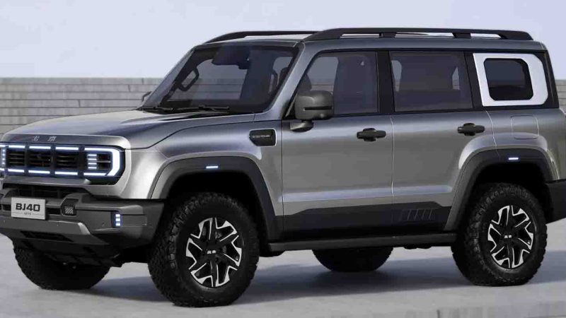 เปิดขายจีน 572,000 บาท Beijing BJ40 2.0T 241 แรงม้า คู่แข่ง TANK 300