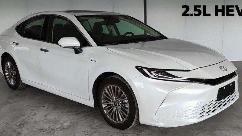 เตรียมเปิดตัวในจีน 2.5 ไฮบริด 232 แรงม้า TOYOTA CAMRY เจนที่ 9