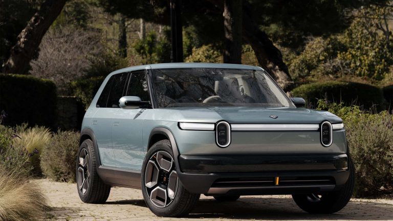 All-NEW Rivian R3 SUV ไฟฟ้าคันเล็ก ราคาประหยัด เตรียมเปิดตัวในสหรัฐฯ ...