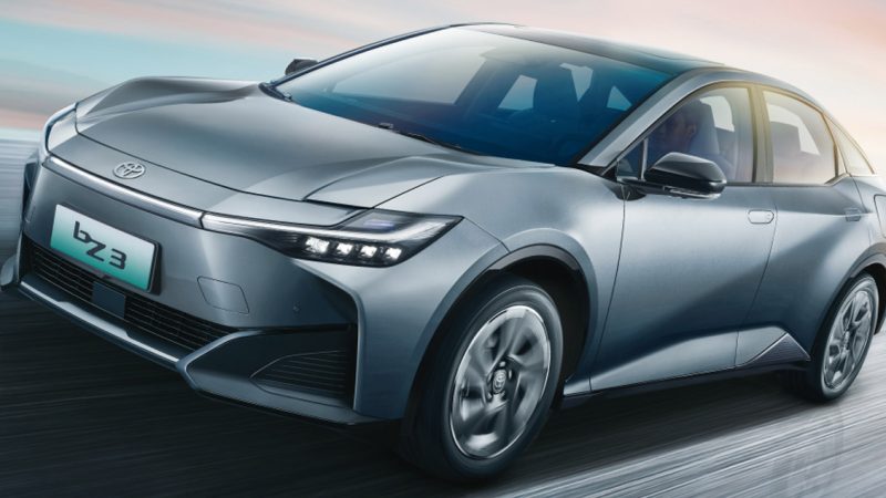 เปิดราคา 888,000 บาทในลาว TOYOTA bZ3 EV 517 กม./ชาร์จ CLTC นำเข้าจากจีน