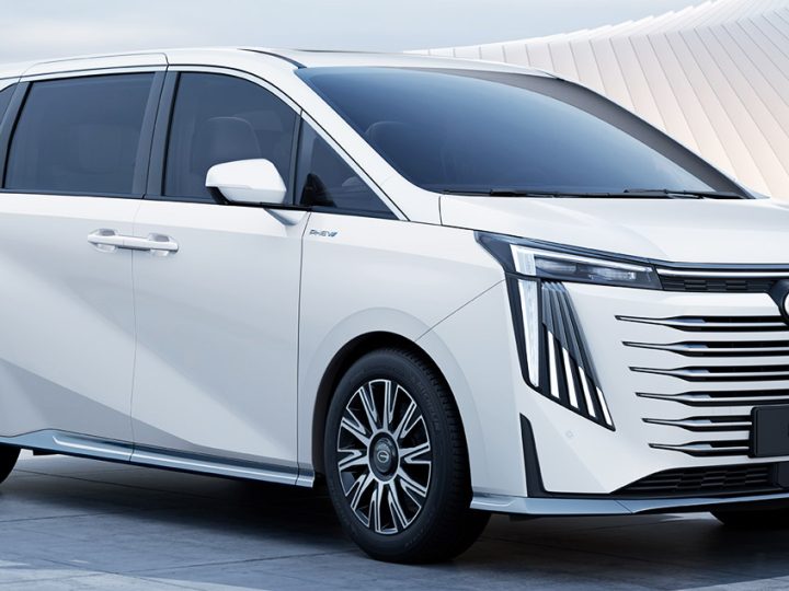 เปิดขาย 2.04 ล้านบาทในลาว GAC E9 PHEV MPV คู่แข่ง Alphard วิ่งไฟฟ้า 136 กม.