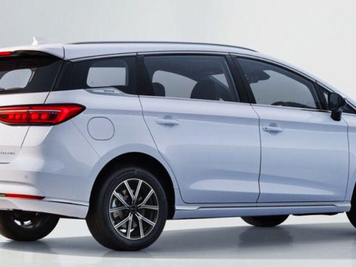 เปิดราคา 1.30 ล้านบาทในฮ่องกง BYD M6 MPV ไฟฟ้า 7 ที่นั่ง 500 กม./ชาร์จ NEDC
