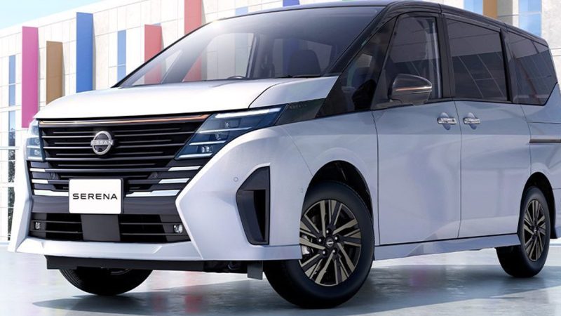 NISSAN SERENA e-POWER รุ่นฉลอง 90 ปีราคาในญี่ปุ่น 860,000 บาท 19.3 กม./ลิตร WLTC
