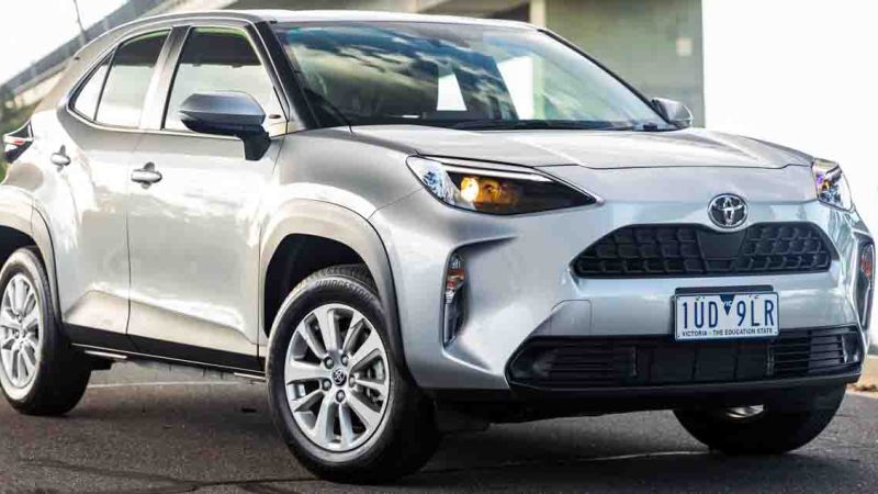 ภาพคันจริง TOYOTA YARIS CROSS GX รุ่นเริ่มต้นราคา 720,000 บาทในออสเตรเลีย 1.5L HYBRID 25 กม./ลิตร