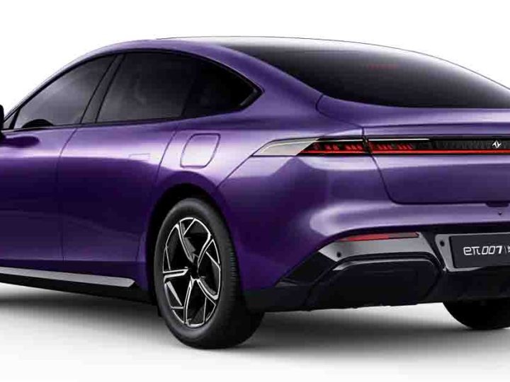 ราคาพิเศษในจีน 556,000 Dongfeng Yipai eπ007 EREV วิ่งไฟฟ้า 200 กม. ขนาดพอๆ CAMRY , ACCORD